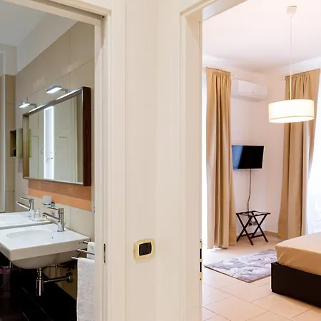 Internotre Luxury Apartment Bari Esterno foto